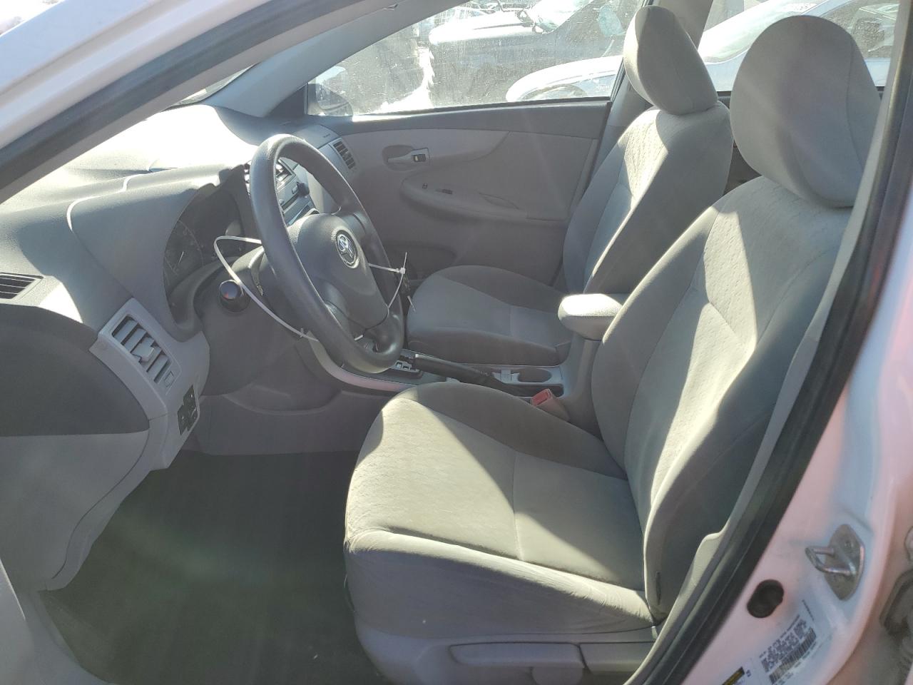 2009 Toyota Corolla - Image 7