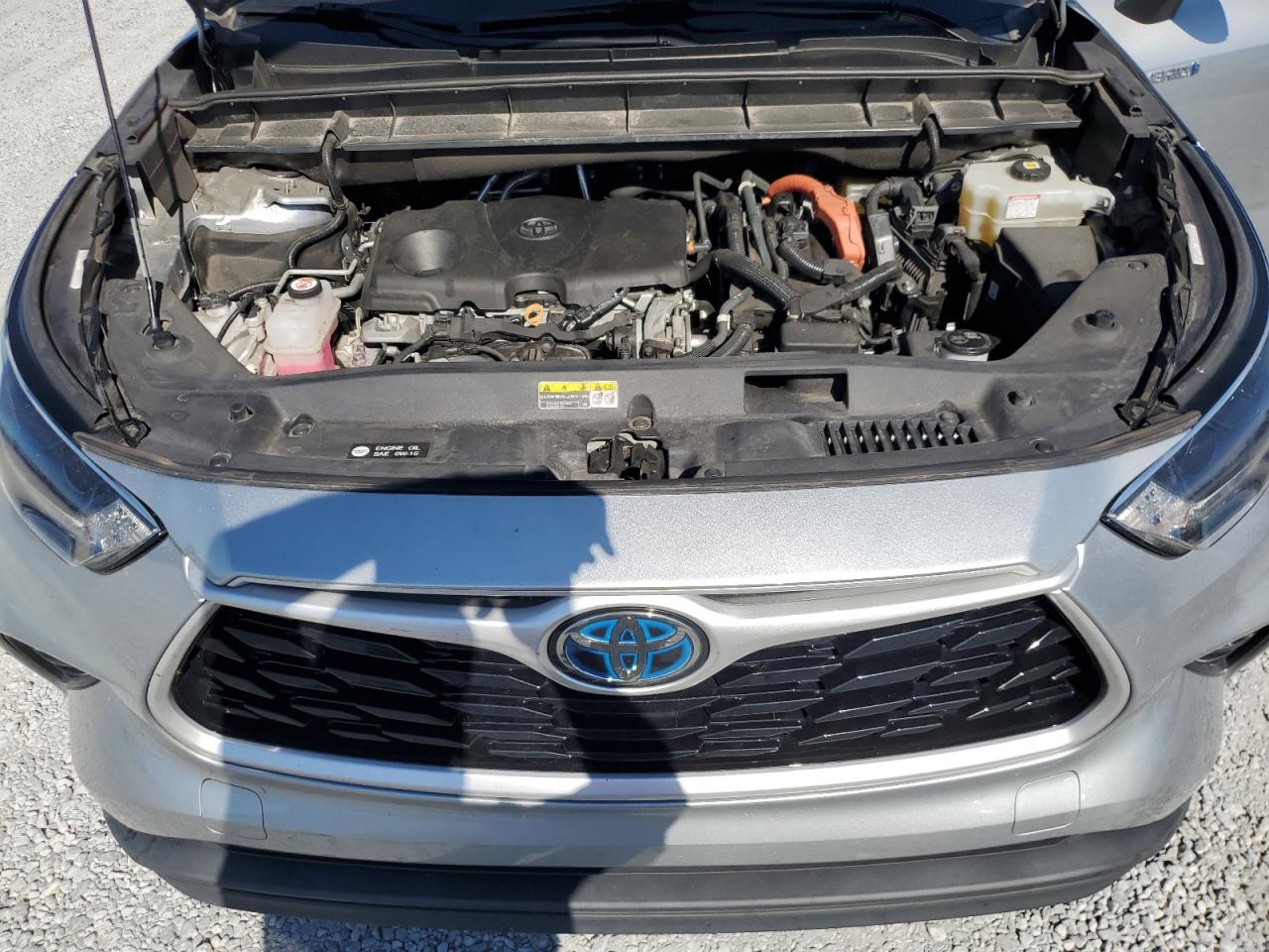2021 Toyota Highlander - Image 12