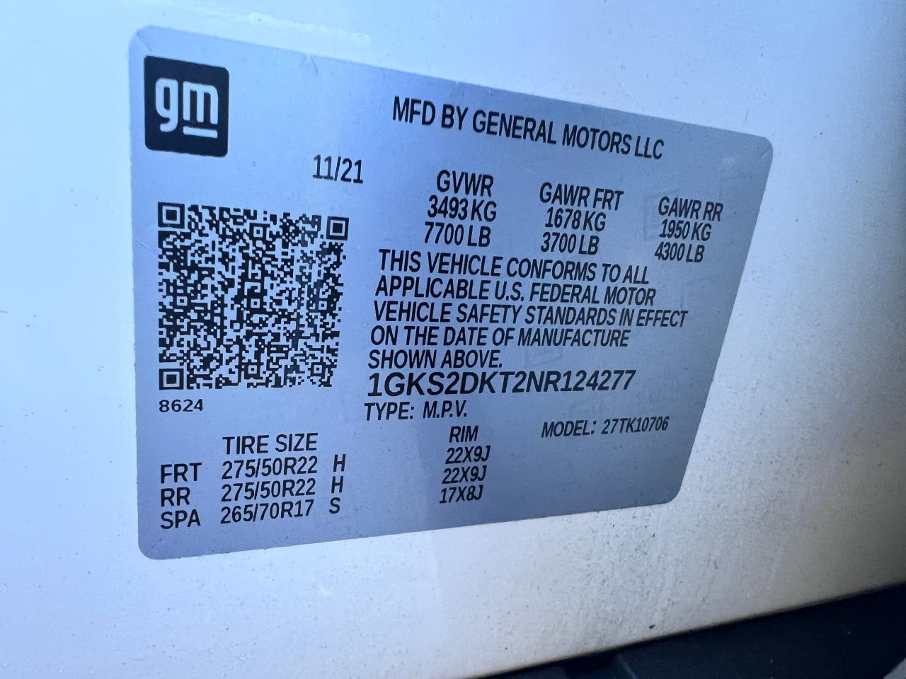 2022 GMC Yukon - Image 13
