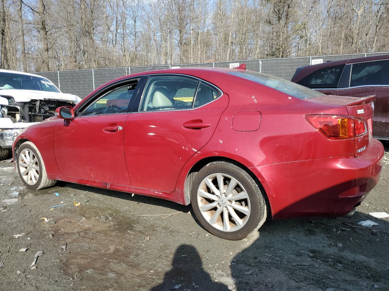2010 Lexus IS - Image 2