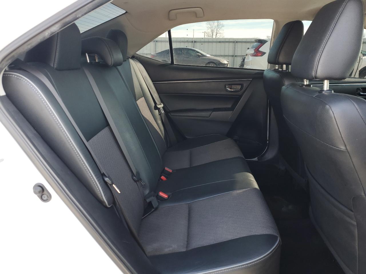 2014 Toyota Corolla - Image 11