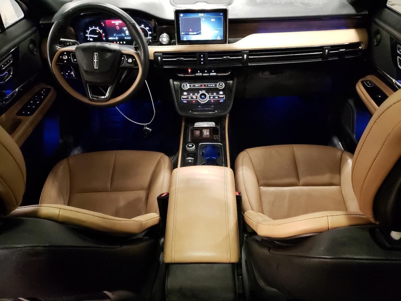 2020 Lincoln Corsair - Image 8