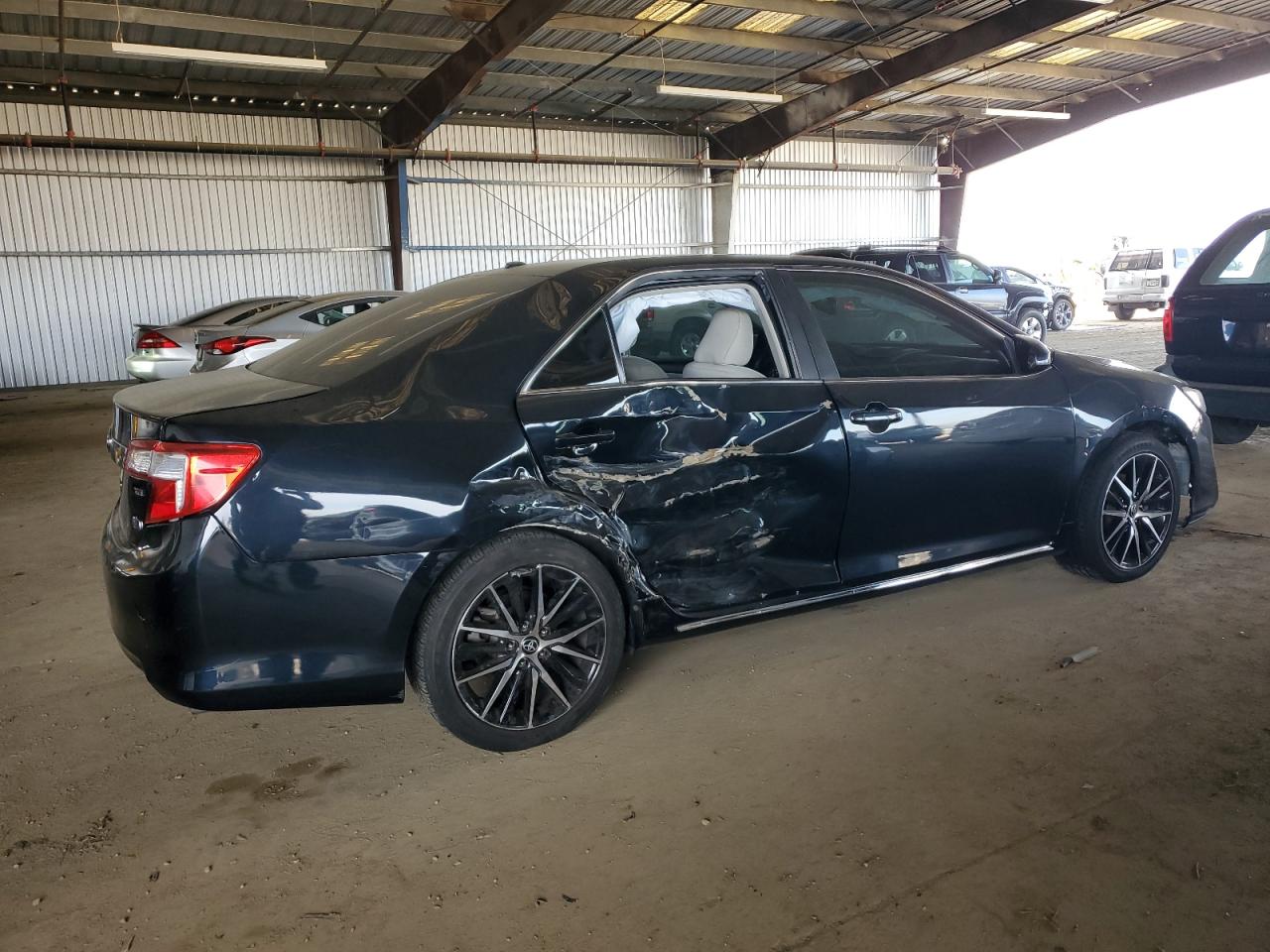 2013 Toyota Camry - Image 3
