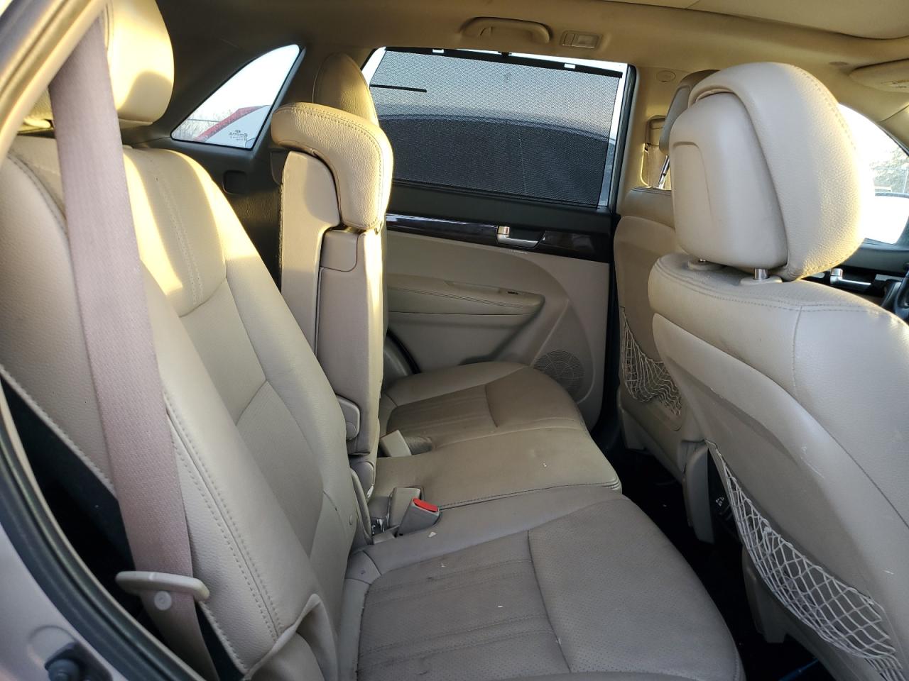 2014 Kia Sorento - Image 11
