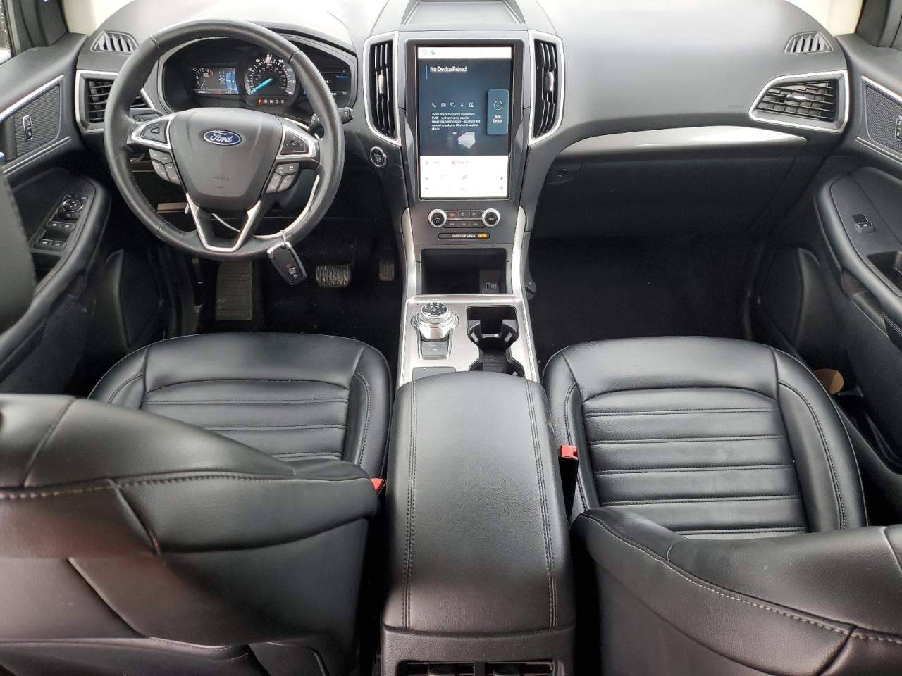 2023 Ford Edge - Image 8
