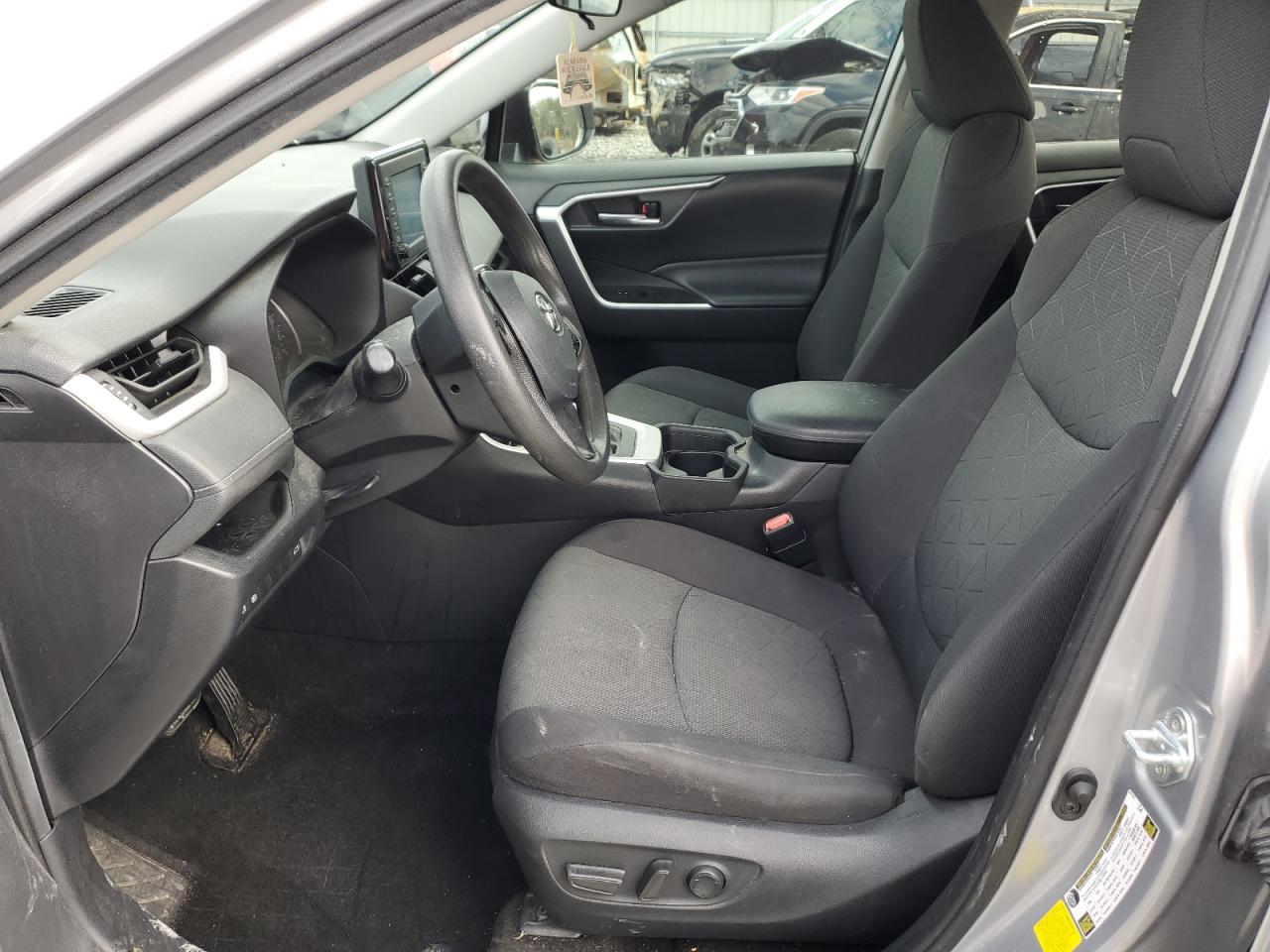 2021 Toyota RAV 4 - Image 7