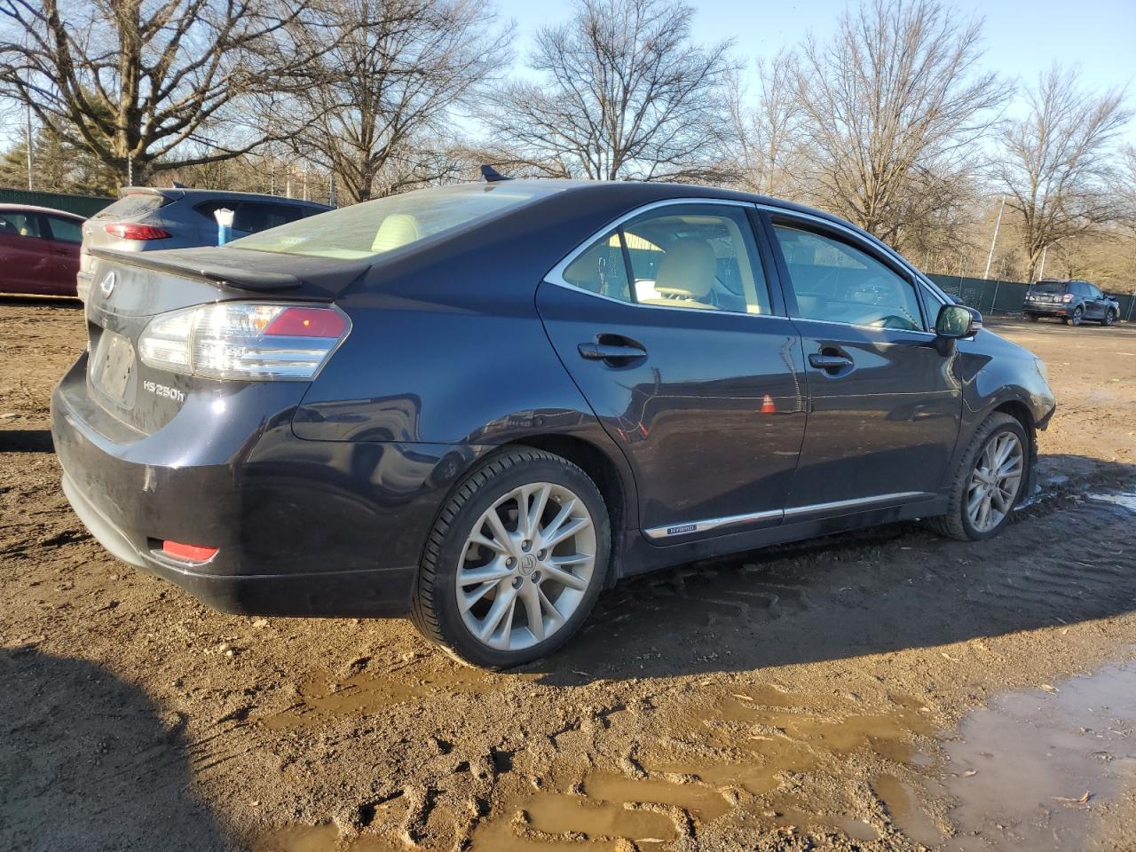 2010 Lexus HS - Image 3