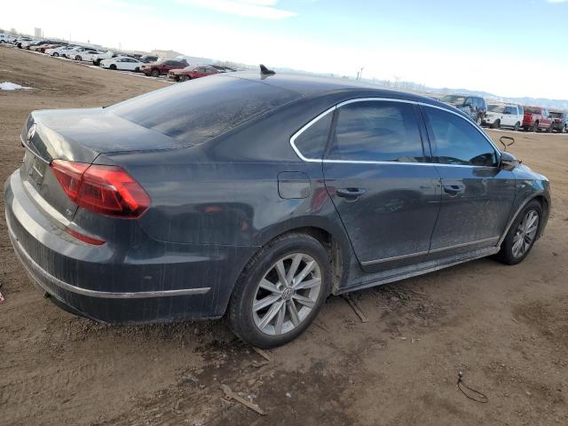  VOLKSWAGEN PASSAT 2017 Серый