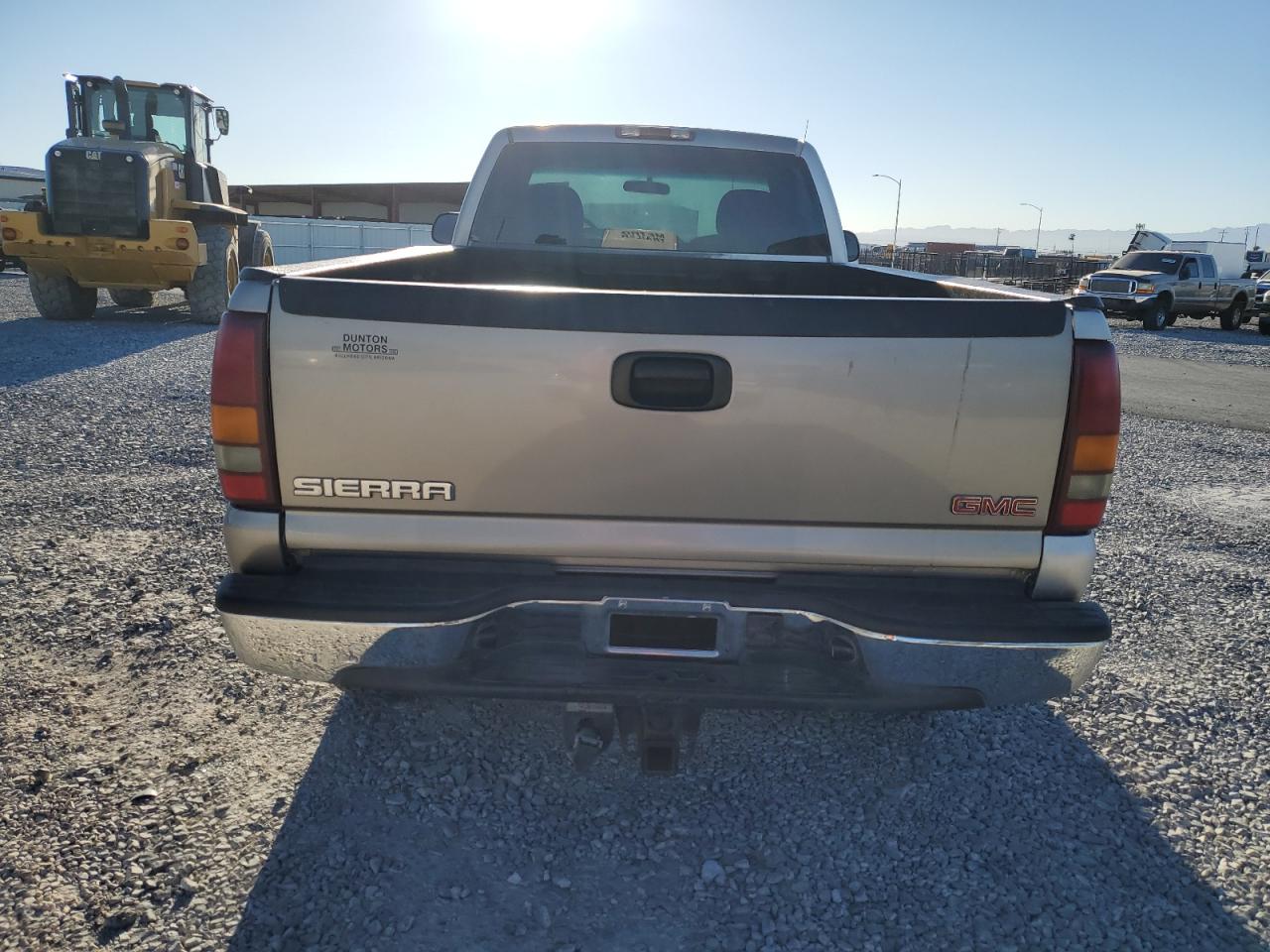 2002 GMC Sierra - Image 6