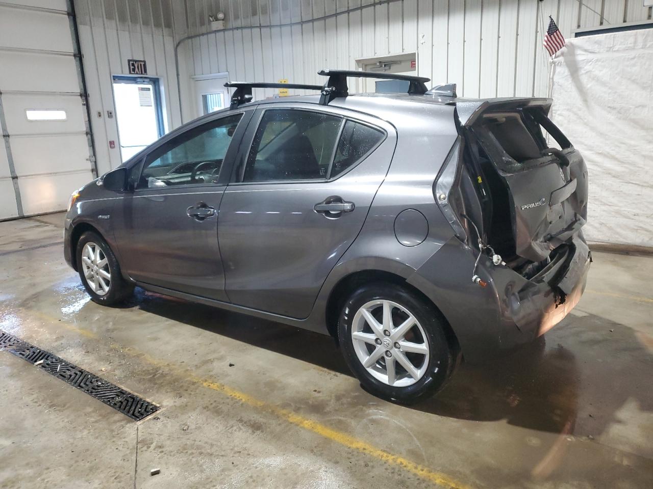 2015 Toyota Prius - Image 2