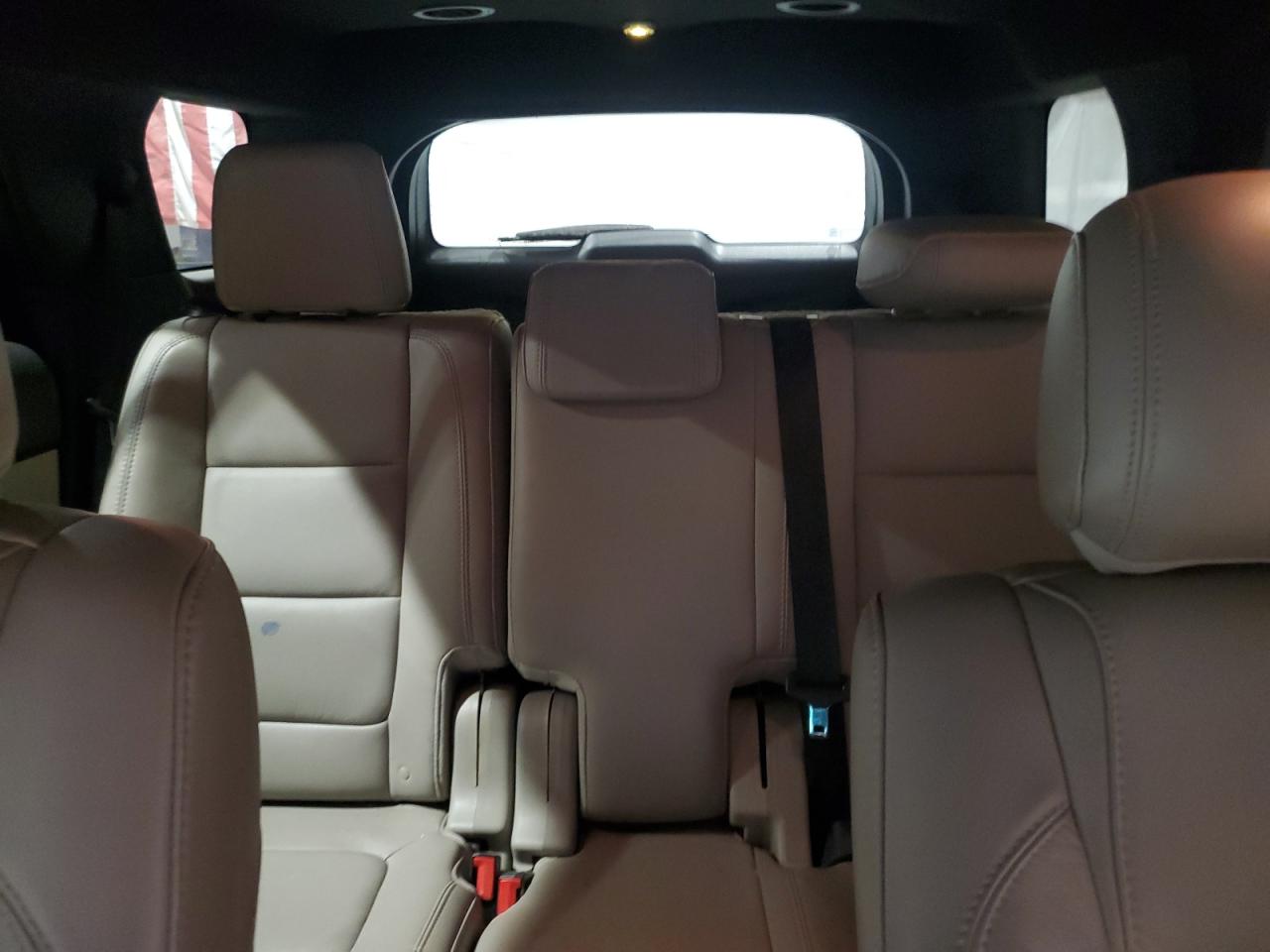 2013 Ford Explorer - Image 10