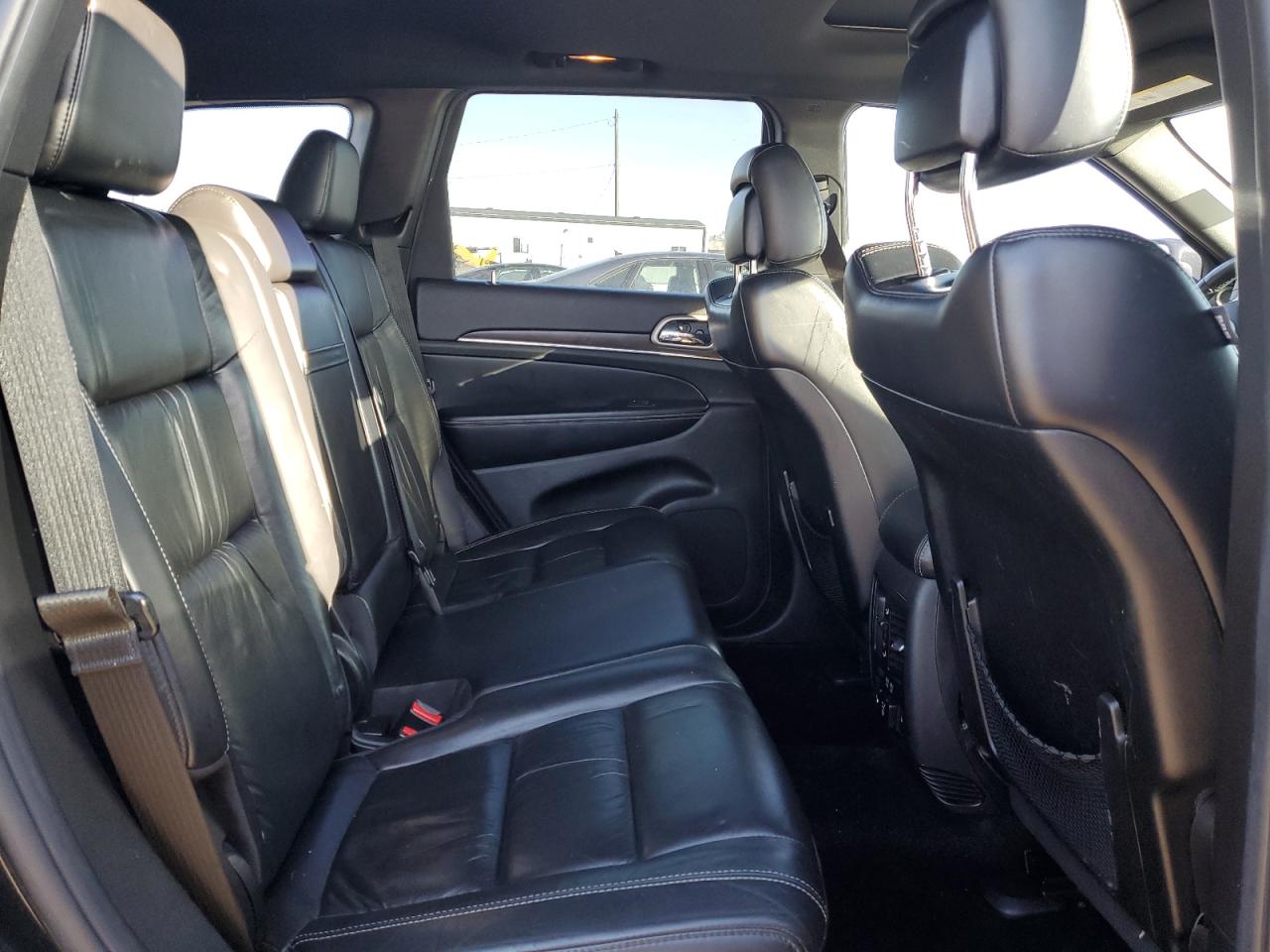 2014 Jeep Grand Cherokee - Image 11