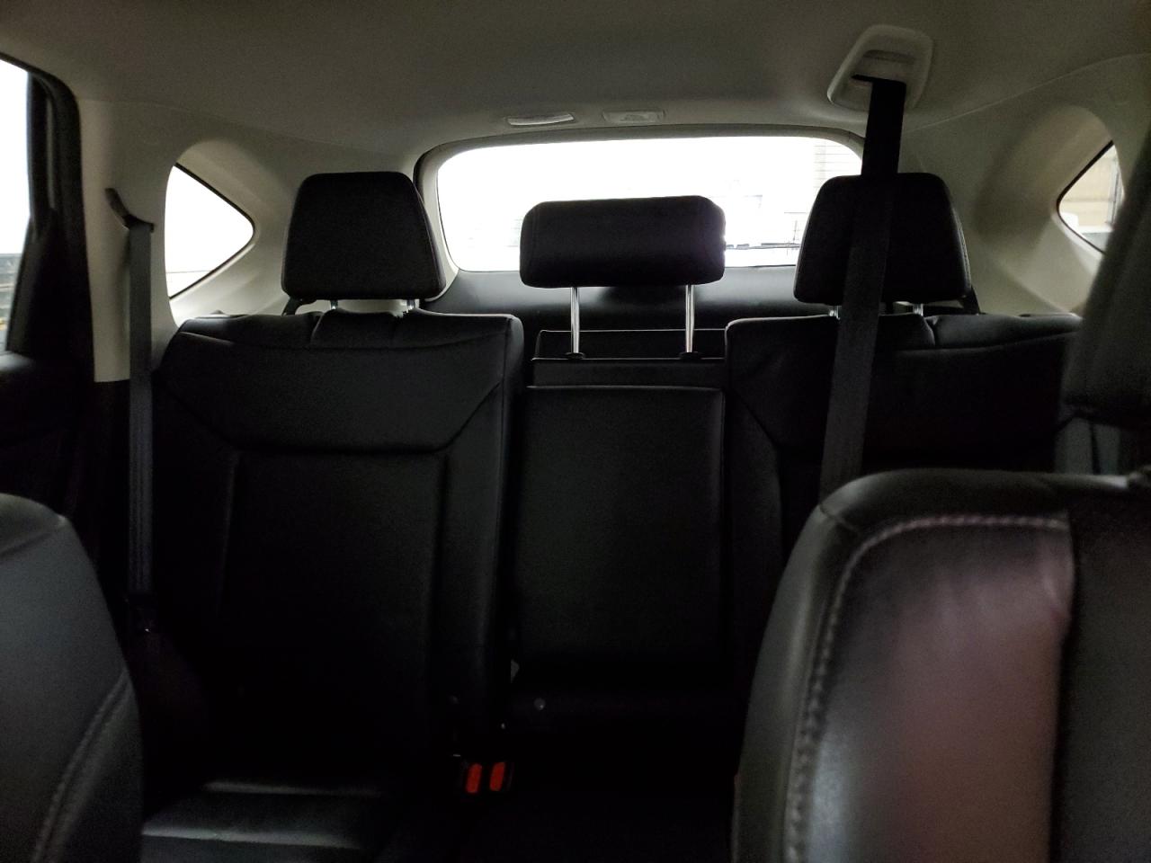 2015 Honda CR-V - Image 10