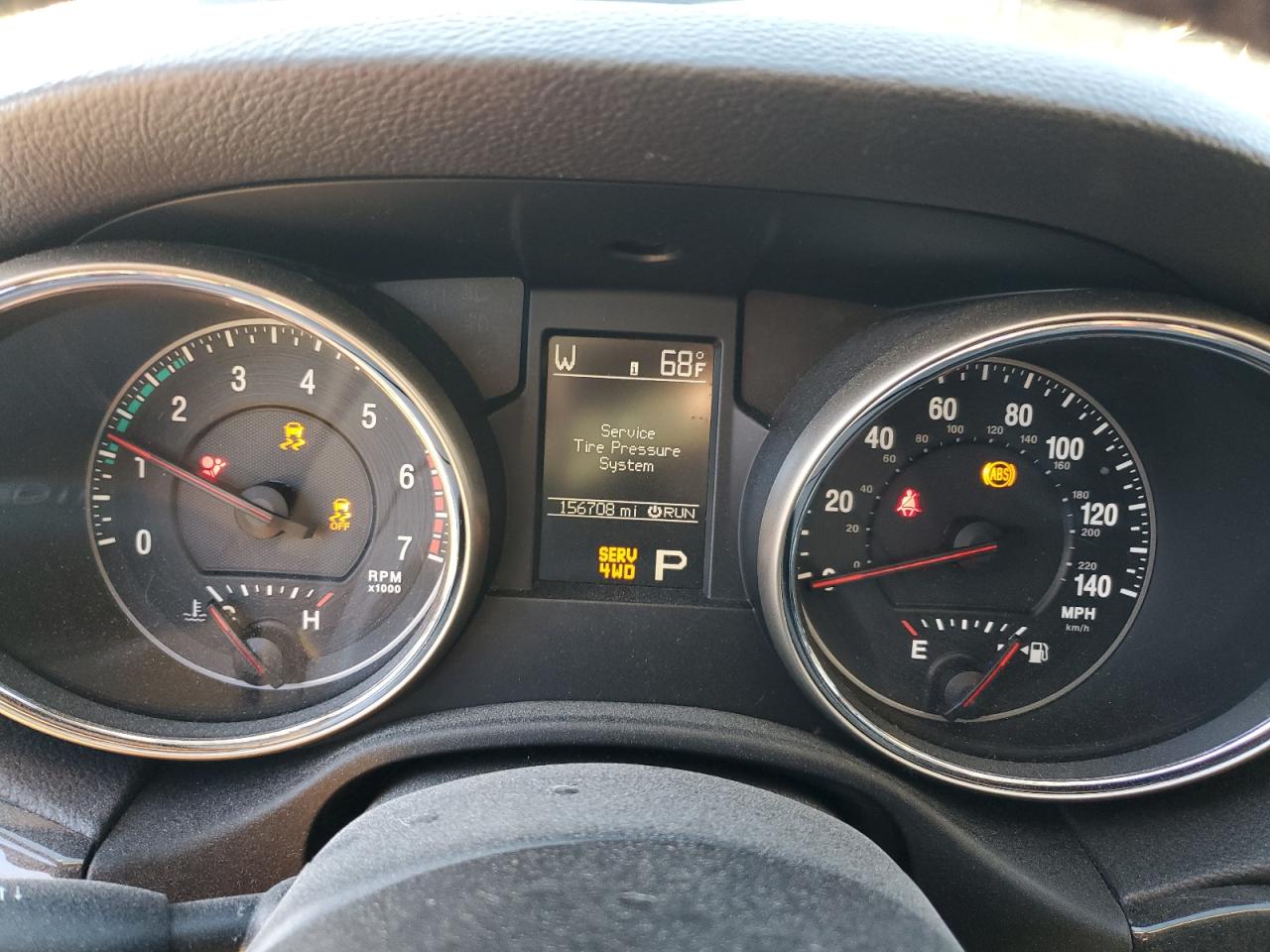2011 Jeep Grand Cherokee - Image 9