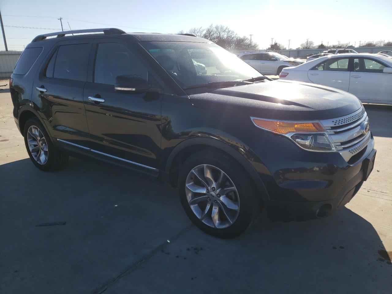 VIN 1FM5K7D8XEGB52290 2014 FORD EXPLORER no.4