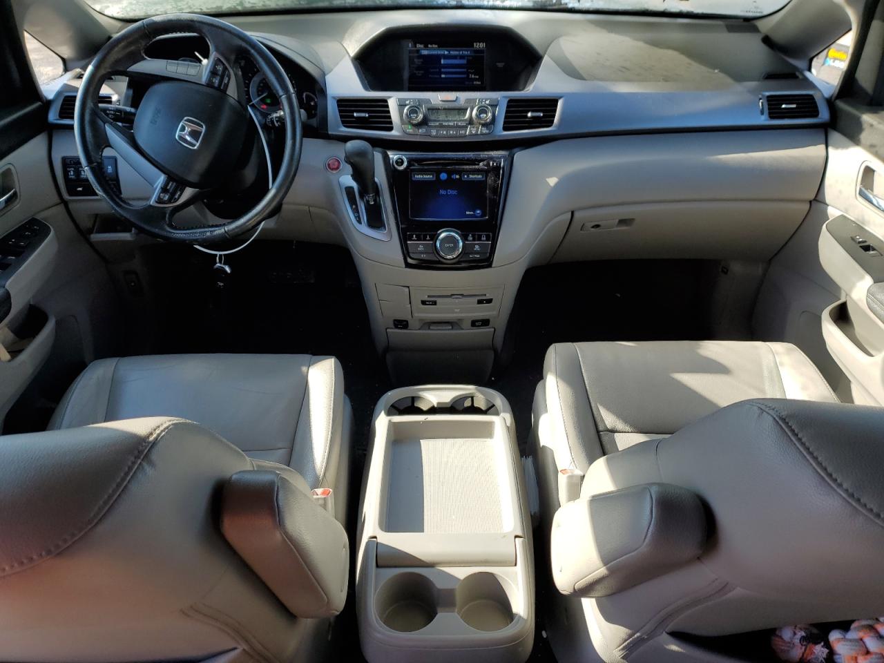 2014 Honda Odyssey - Image 8