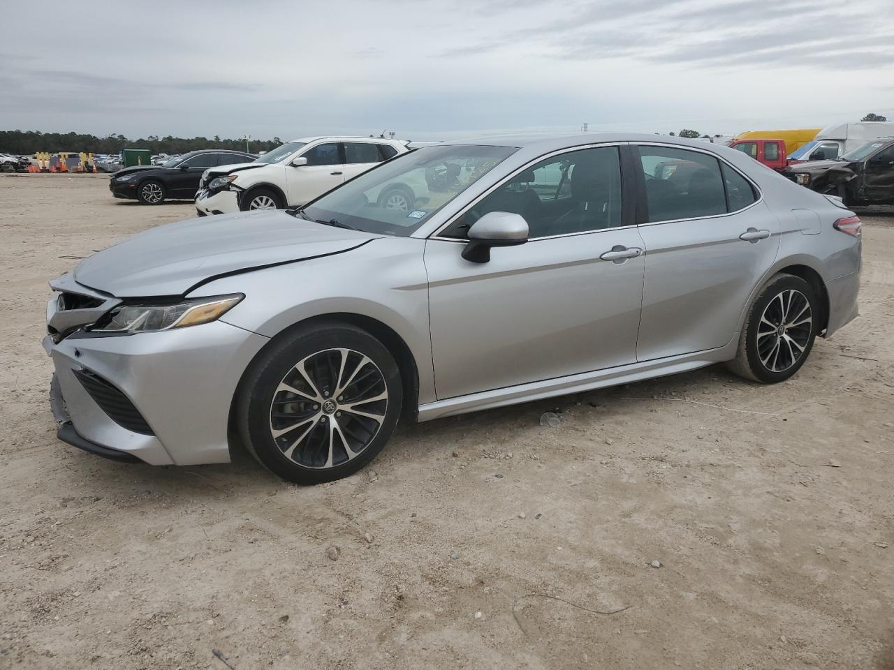 2018 Toyota Camry - Image 1