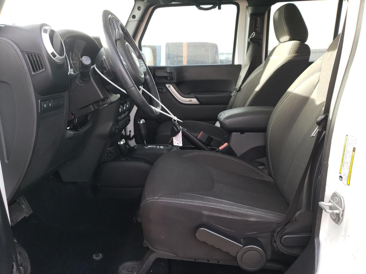 2015 Jeep Wrangler - Image 7