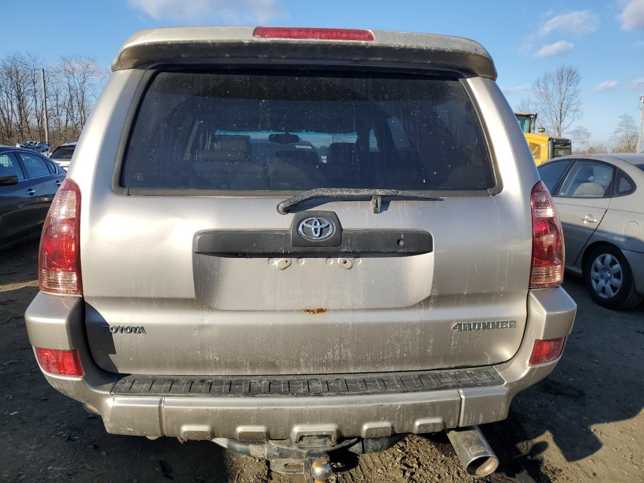 2004 Toyota 4Runner - Image 6