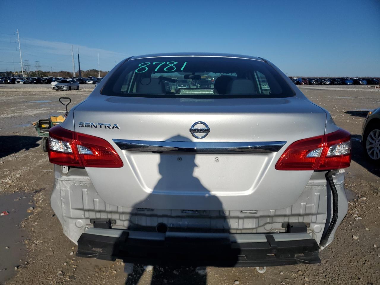 2019 Nissan Sentra - Image 6