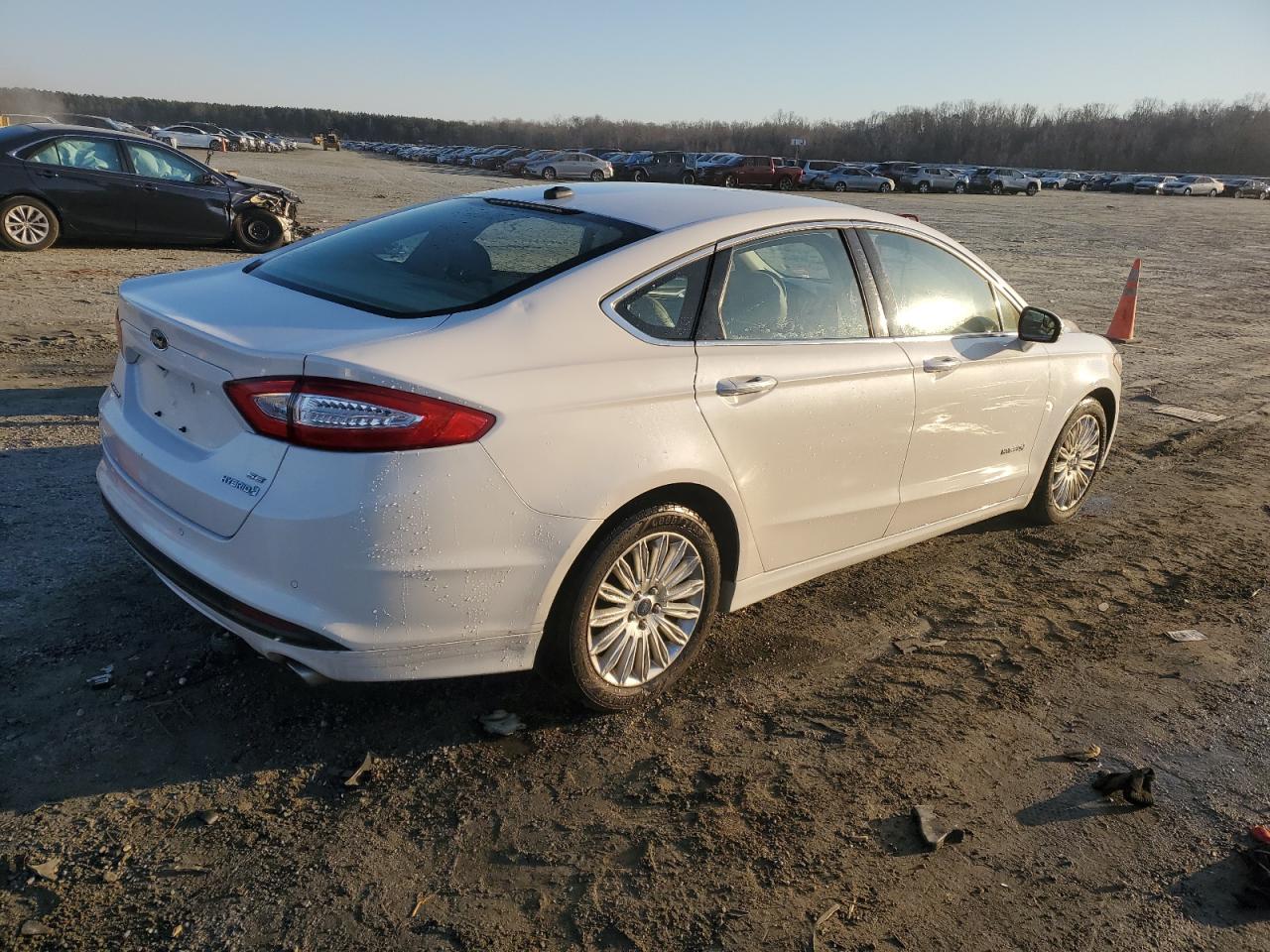 2013 Ford Fusion - Image 3