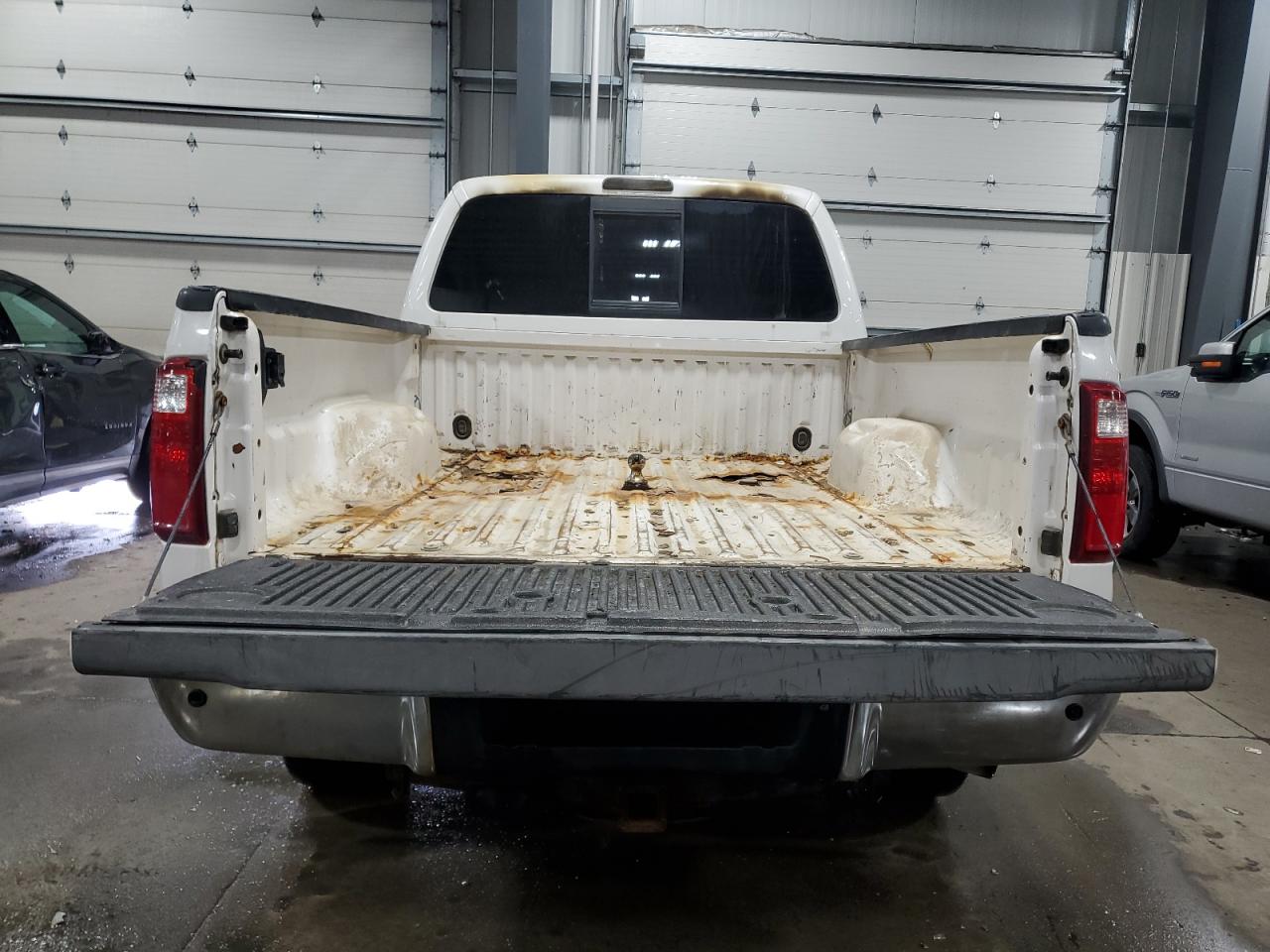 2011 Ford F350 - Image 6