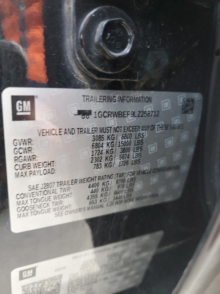 2020 Chevrolet Silverado - Image 13