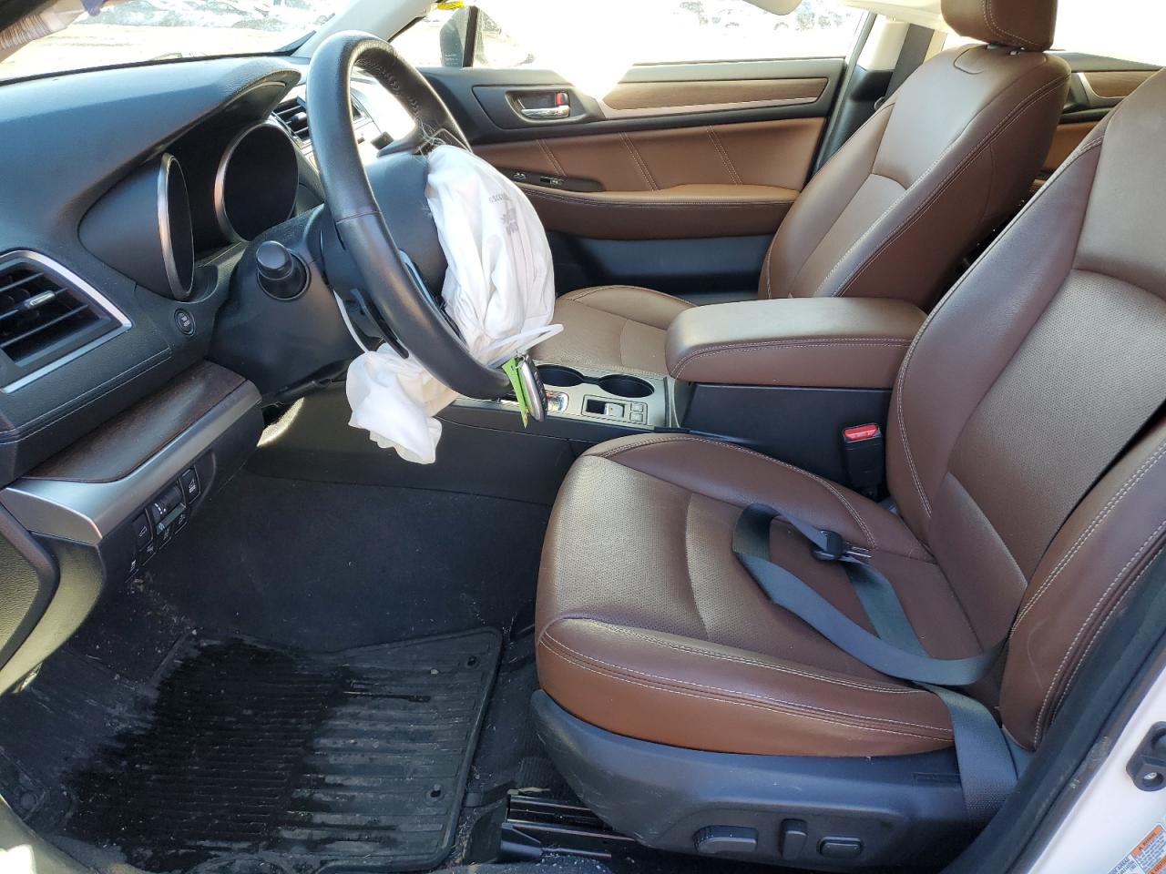2018 Subaru Outback - Image 7