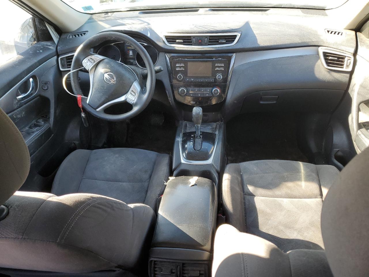 2016 Nissan Rogue - Image 10