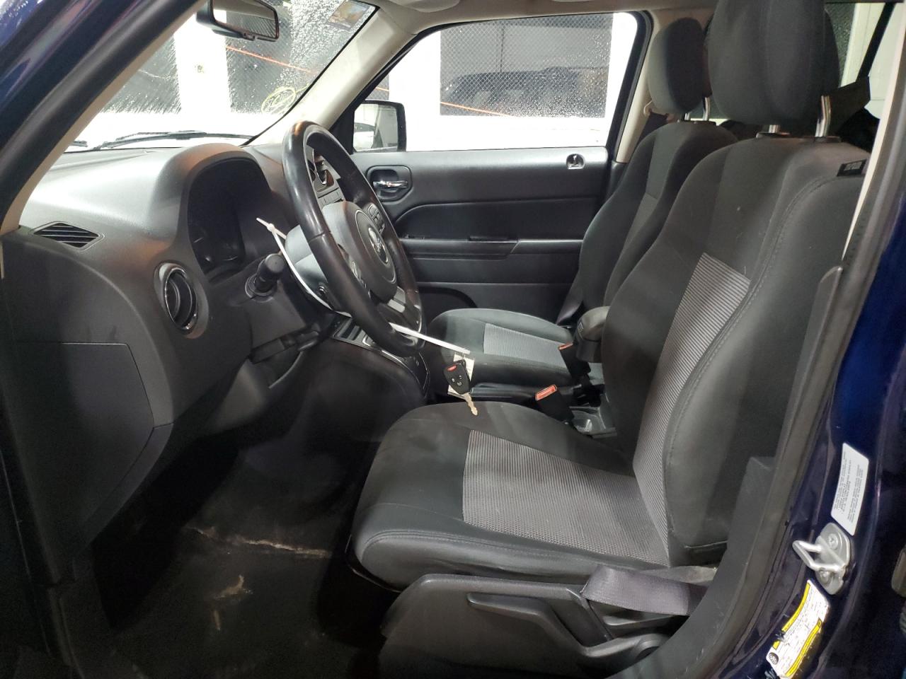 2015 Jeep Liberty (Patriot) - Image 7