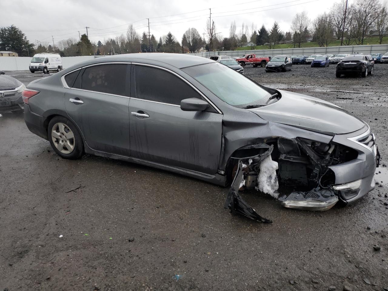 2015 Nissan Altima - Image 4
