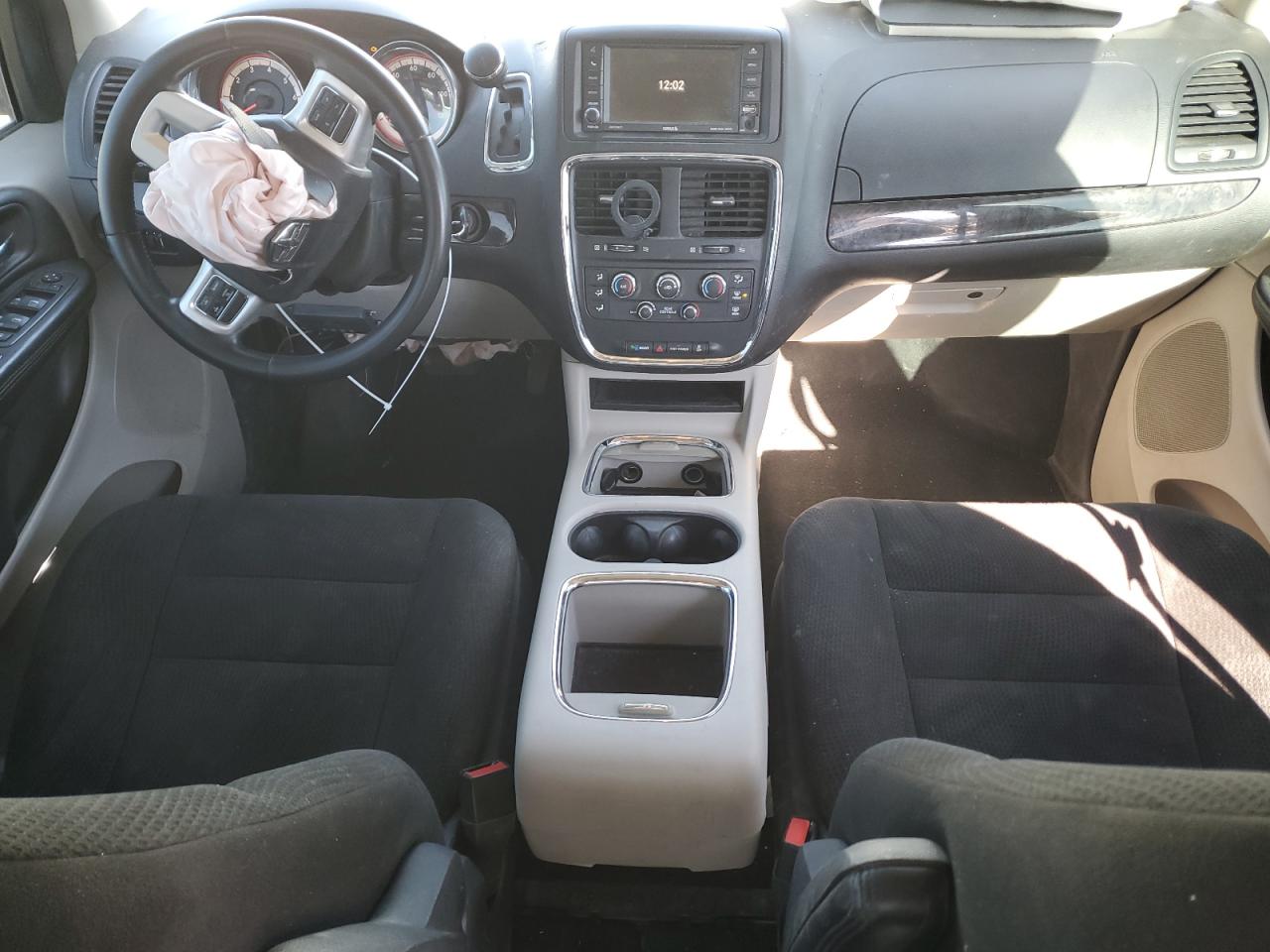 2016 Dodge Caravan - Image 8