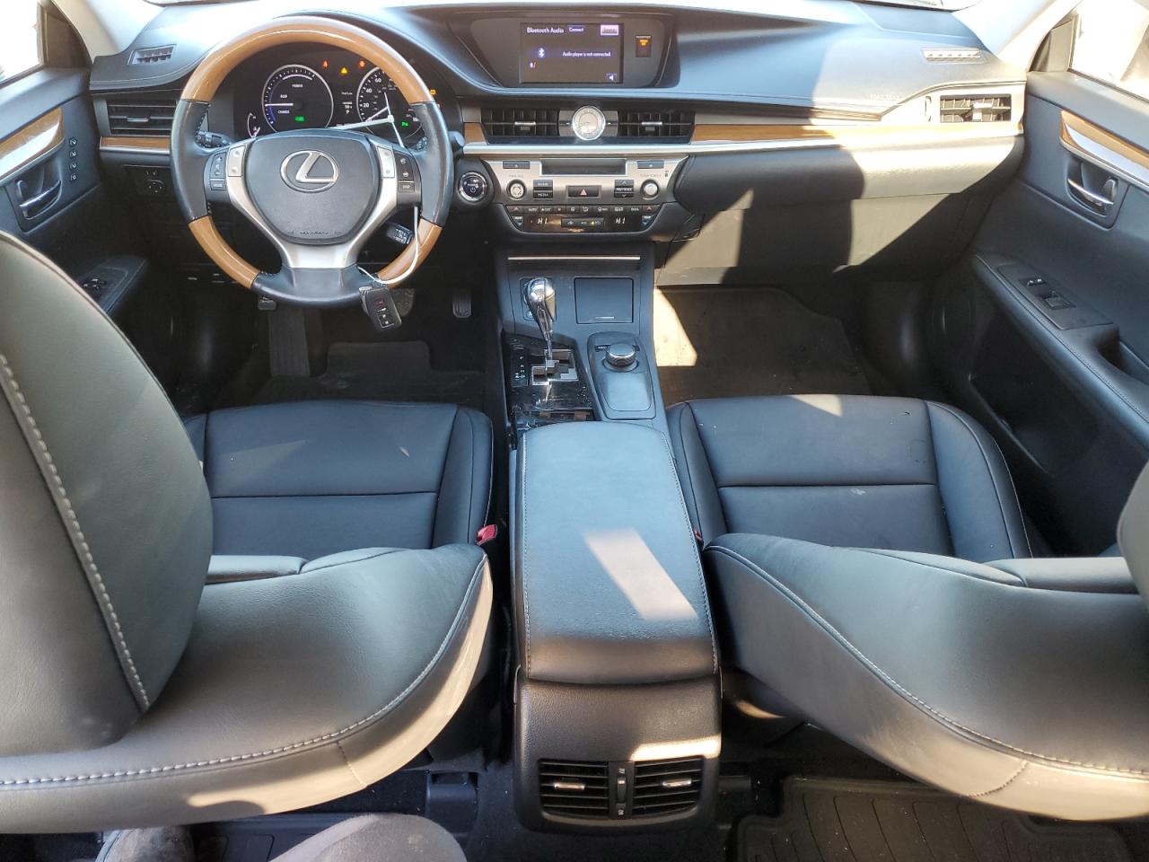 2014 Lexus ES - Image 8