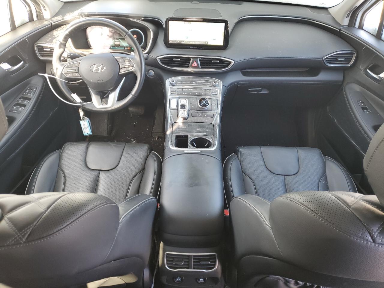 2021 Hyundai Santa Fe - Image 8