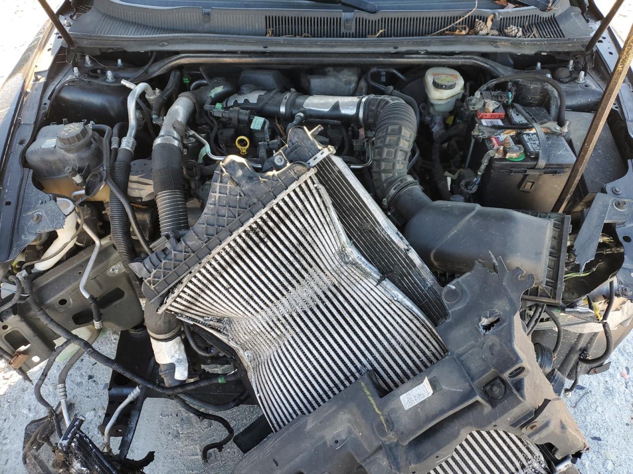 2014 Ford Taurus - Image 11