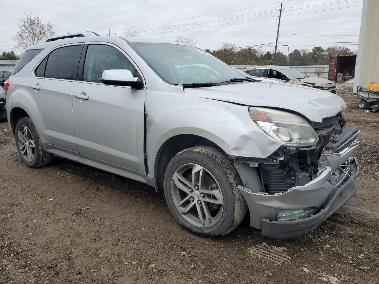 2016 Chevrolet Equinox - Image 4