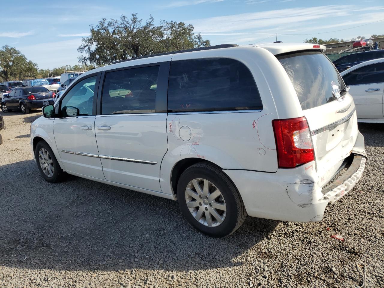 2014 Chrysler Town & Country - Image 2