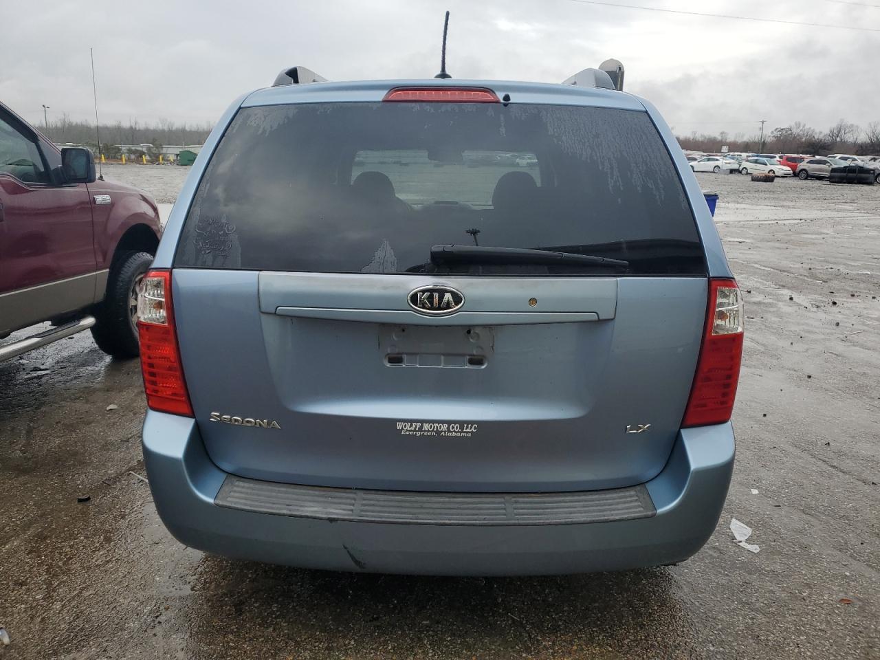 2009 Kia Sedona - Image 6