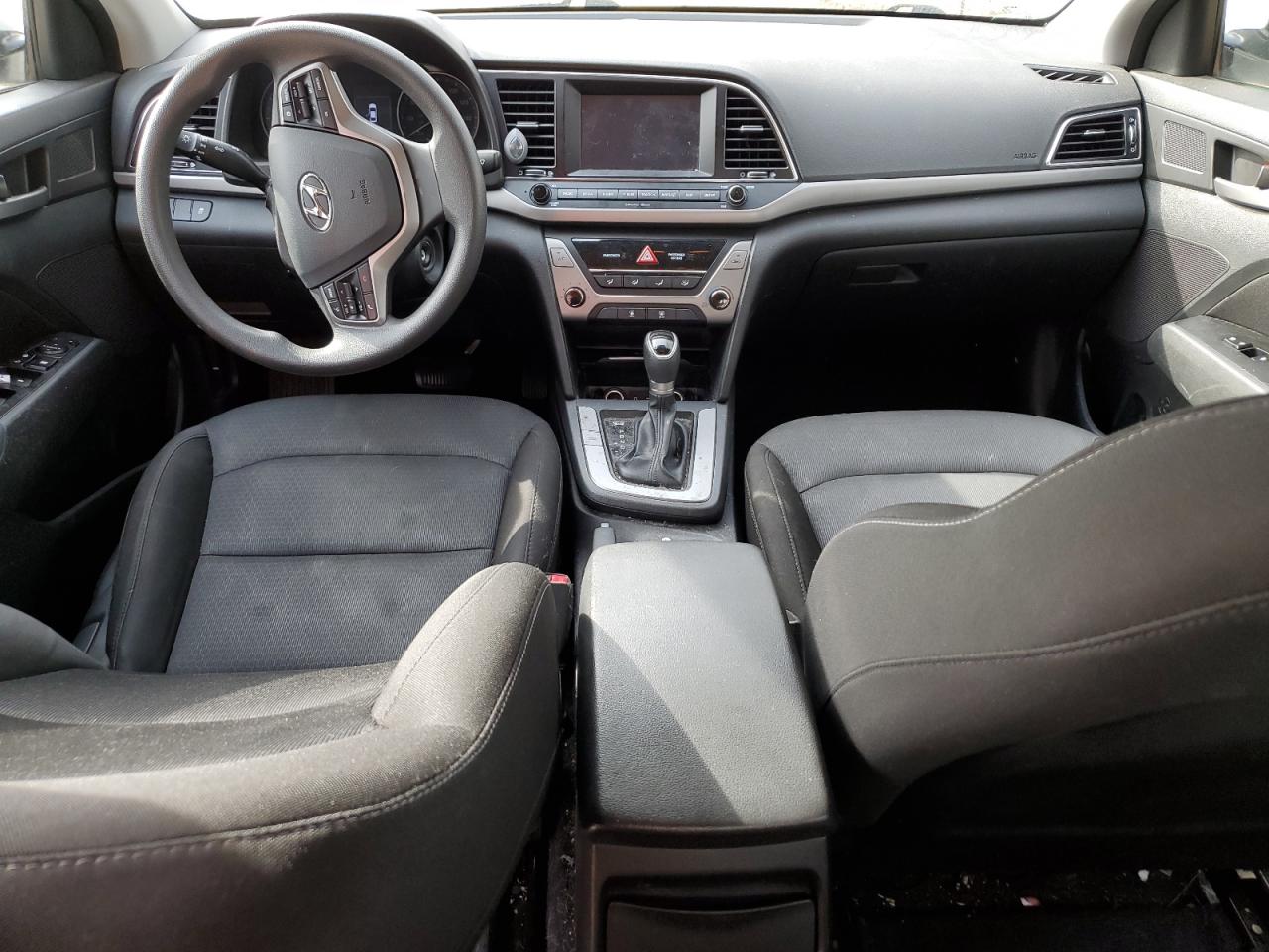 2018 Hyundai Elantra - Image 8