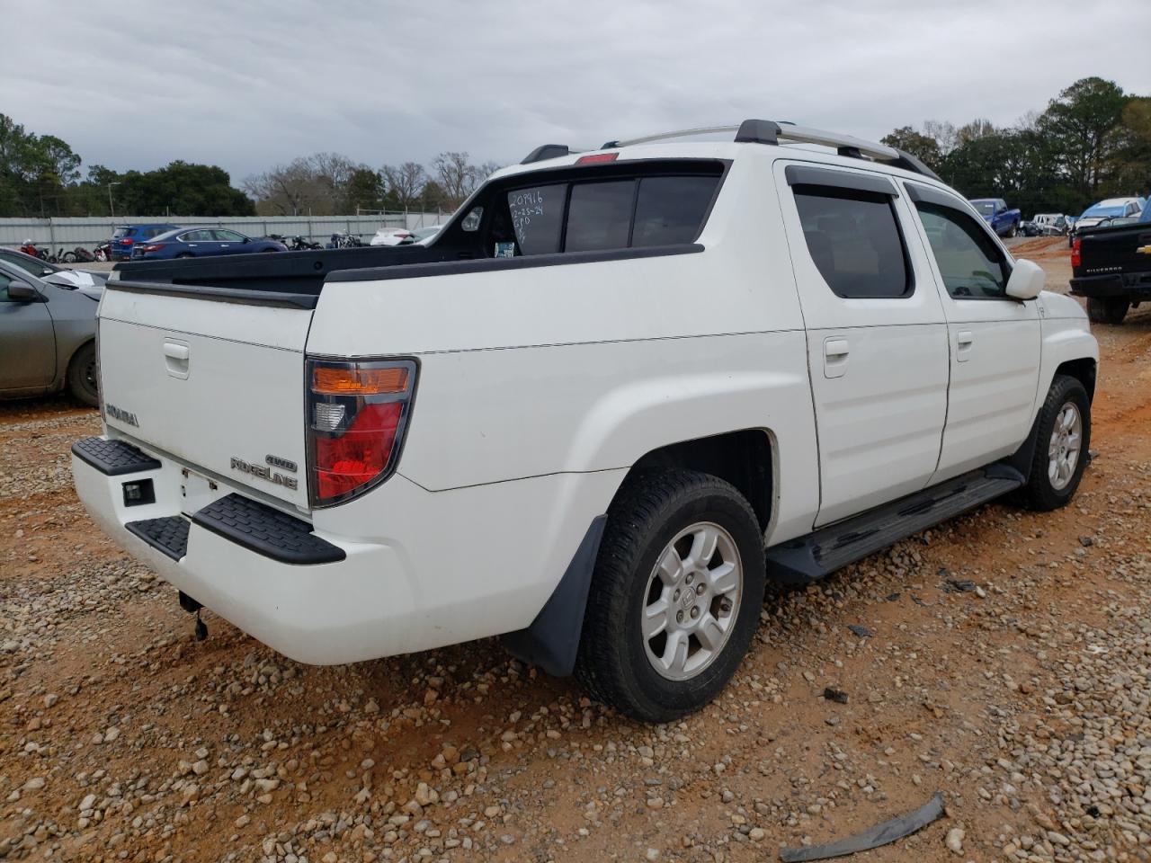 2006 Honda Ridgeline - Image 3