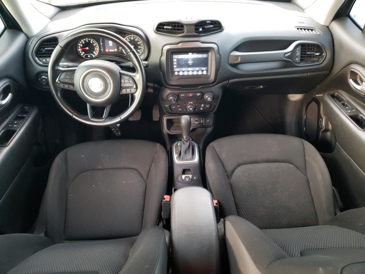 2019 Jeep Renegade - Image 8
