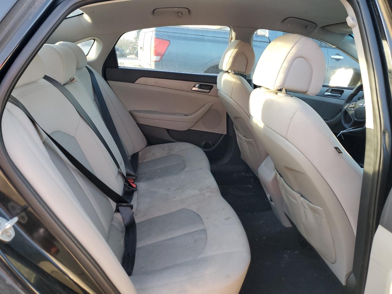 2017 Hyundai Sonata - Image 10