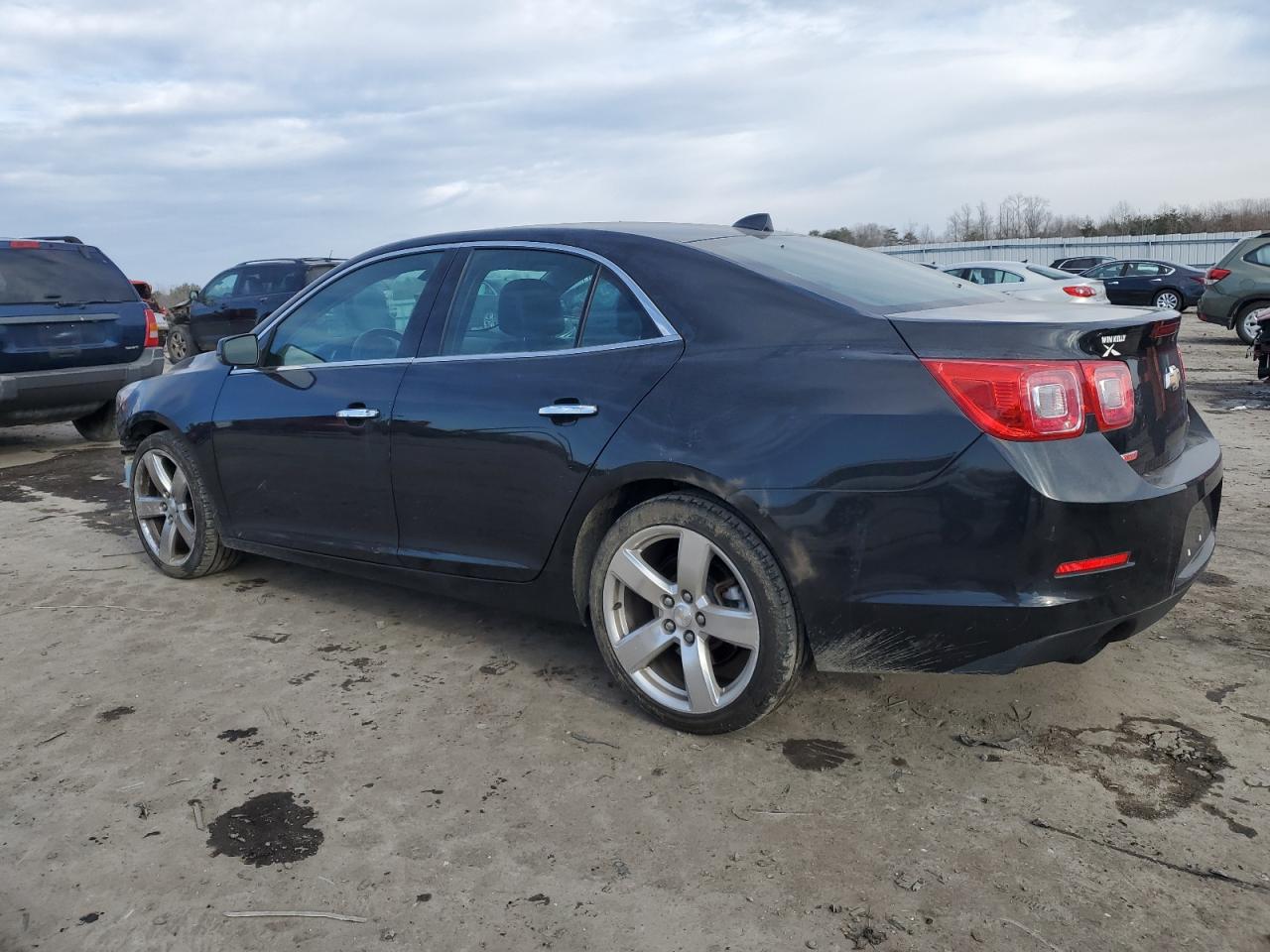 2014 Chevrolet Malibu - Image 2