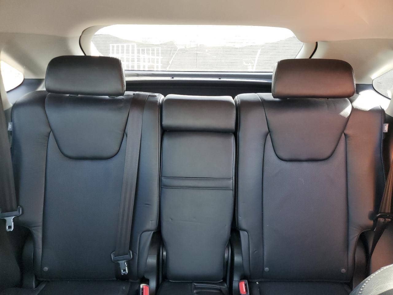 2010 Lexus RX - Image 10