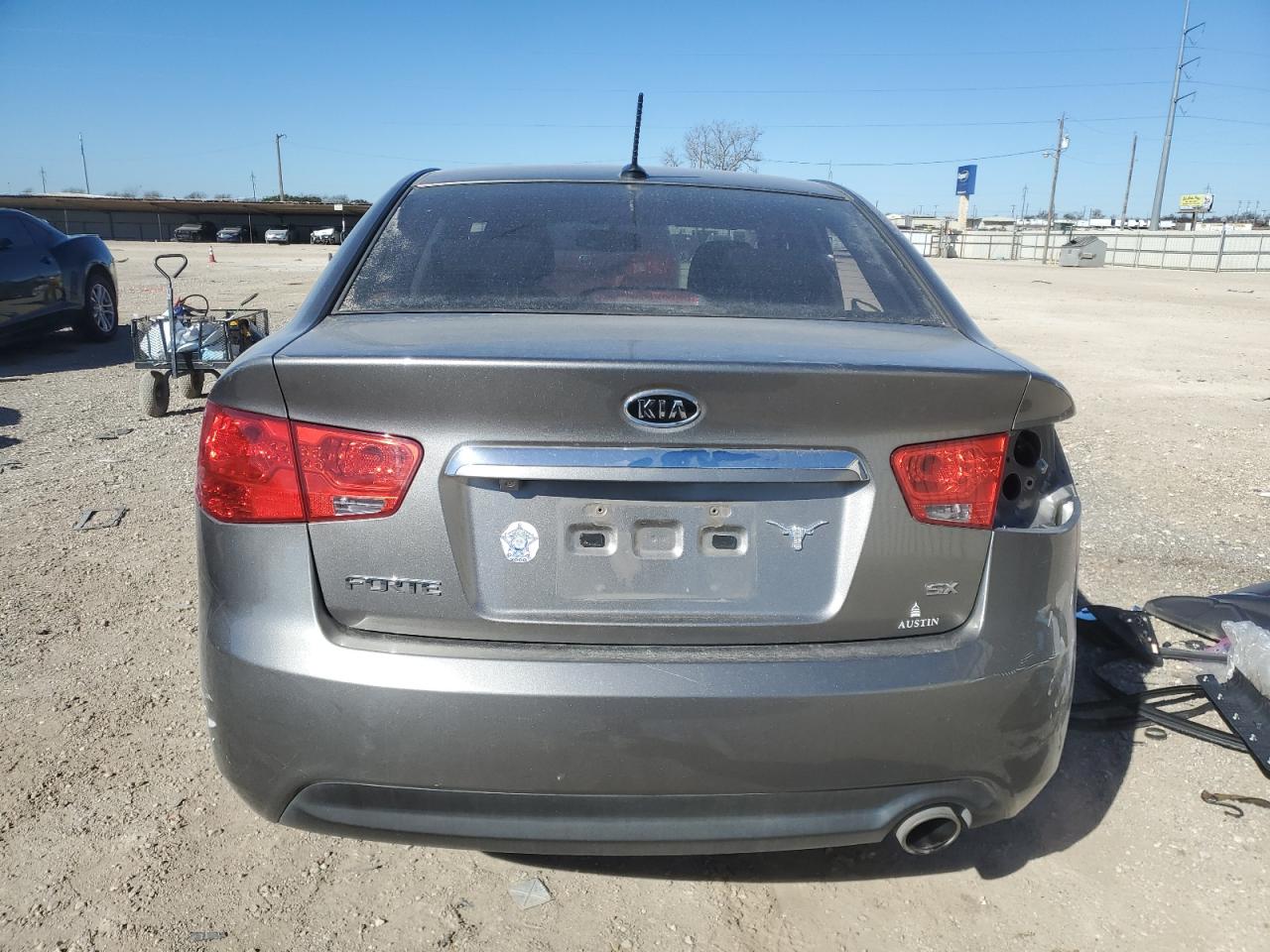 2011 Kia Forte - Image 6