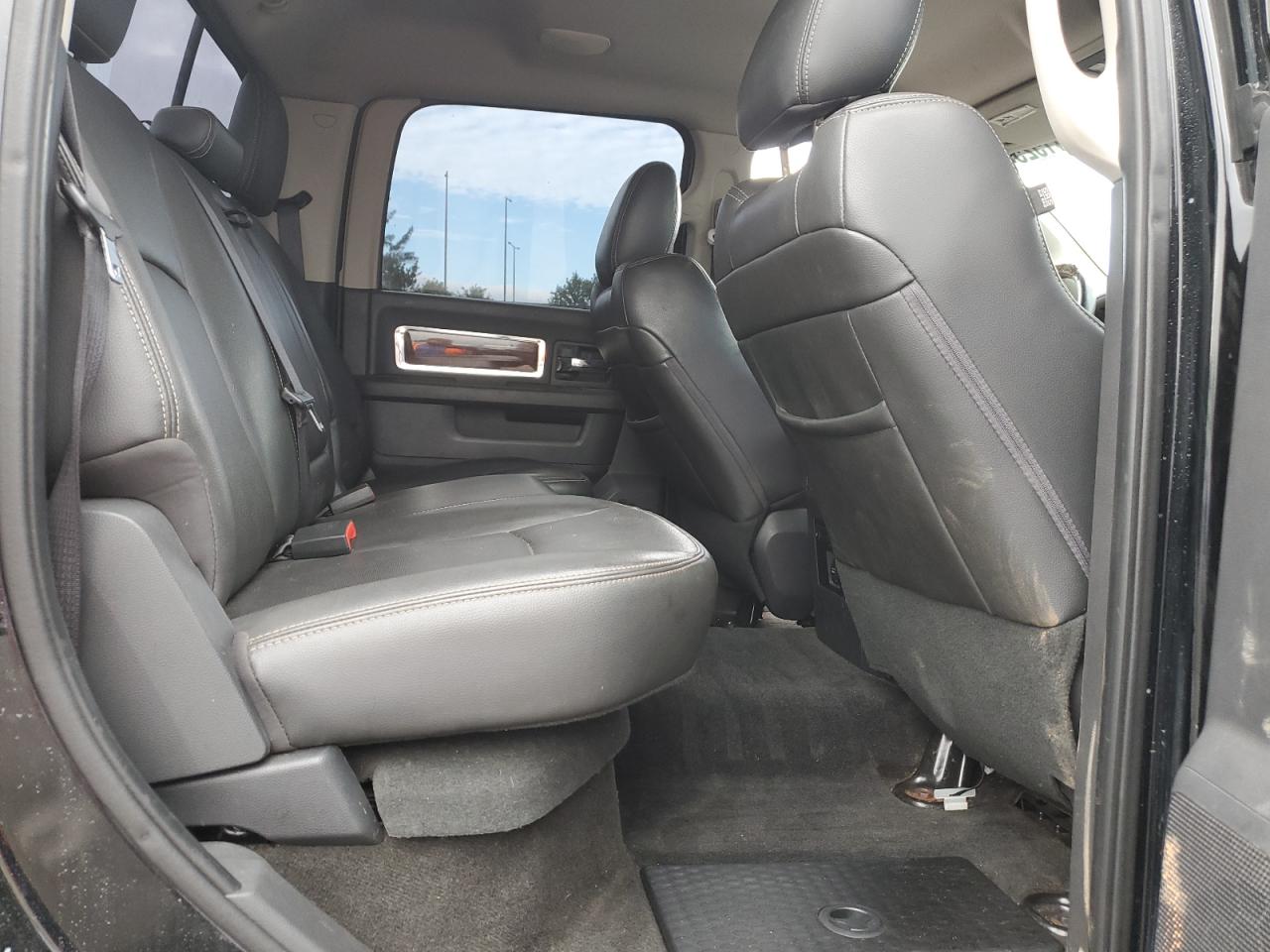 2012 Dodge RAM - Image 10