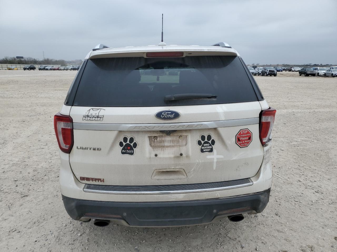 2018 Ford Explorer - Image 6