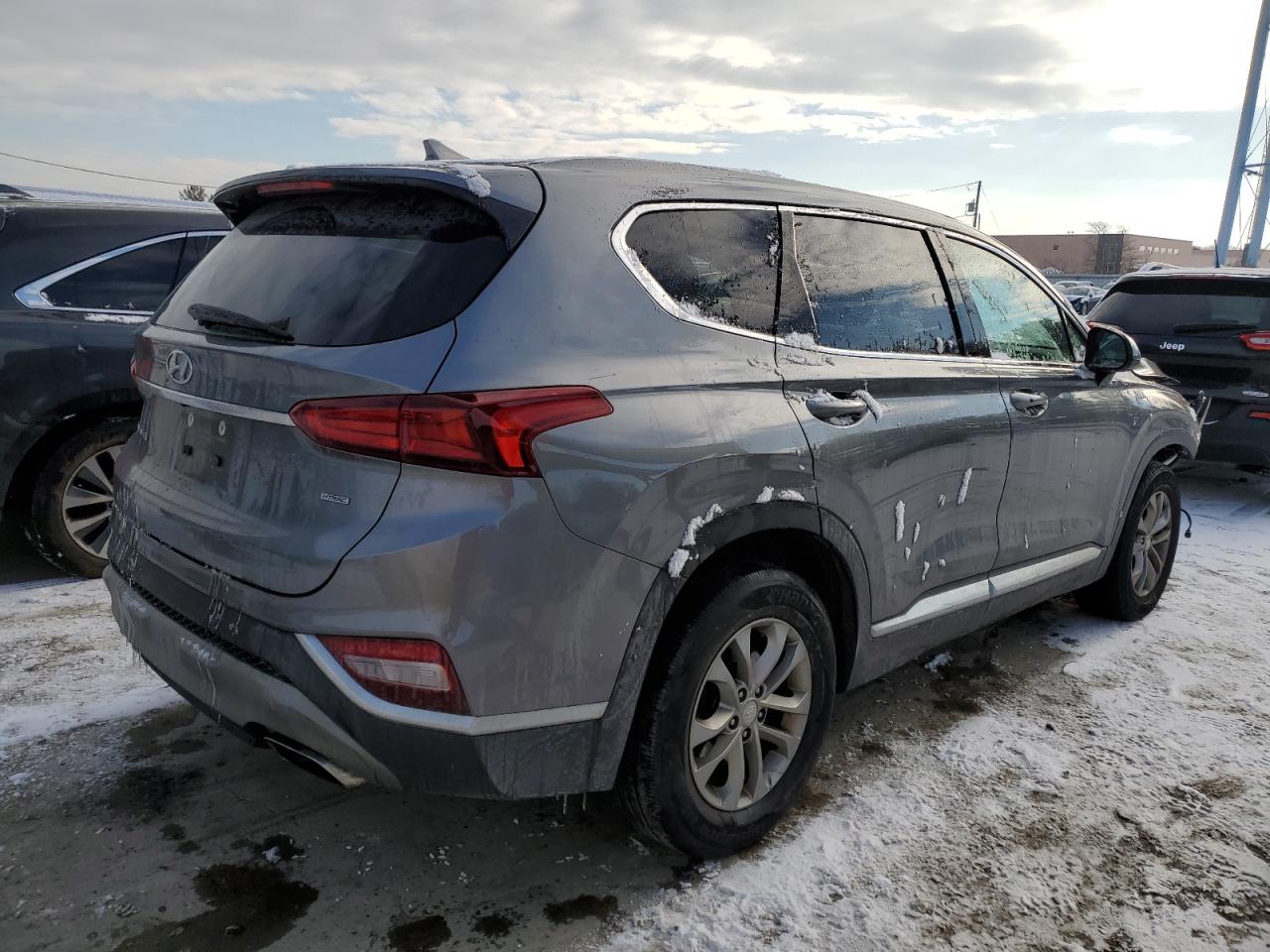 2019 Hyundai Santa Fe - Image 3