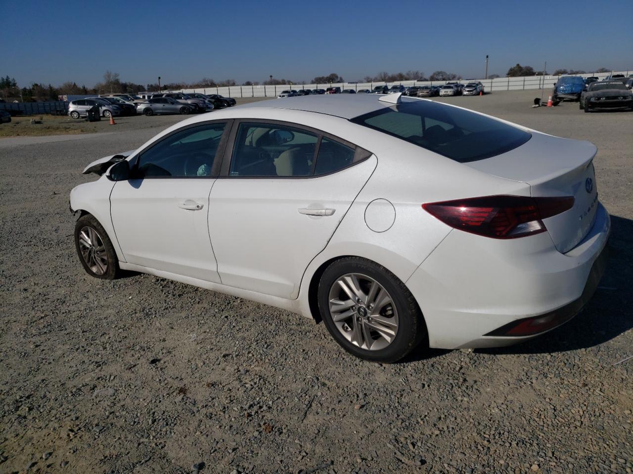 2019 Hyundai Elantra - Image 2