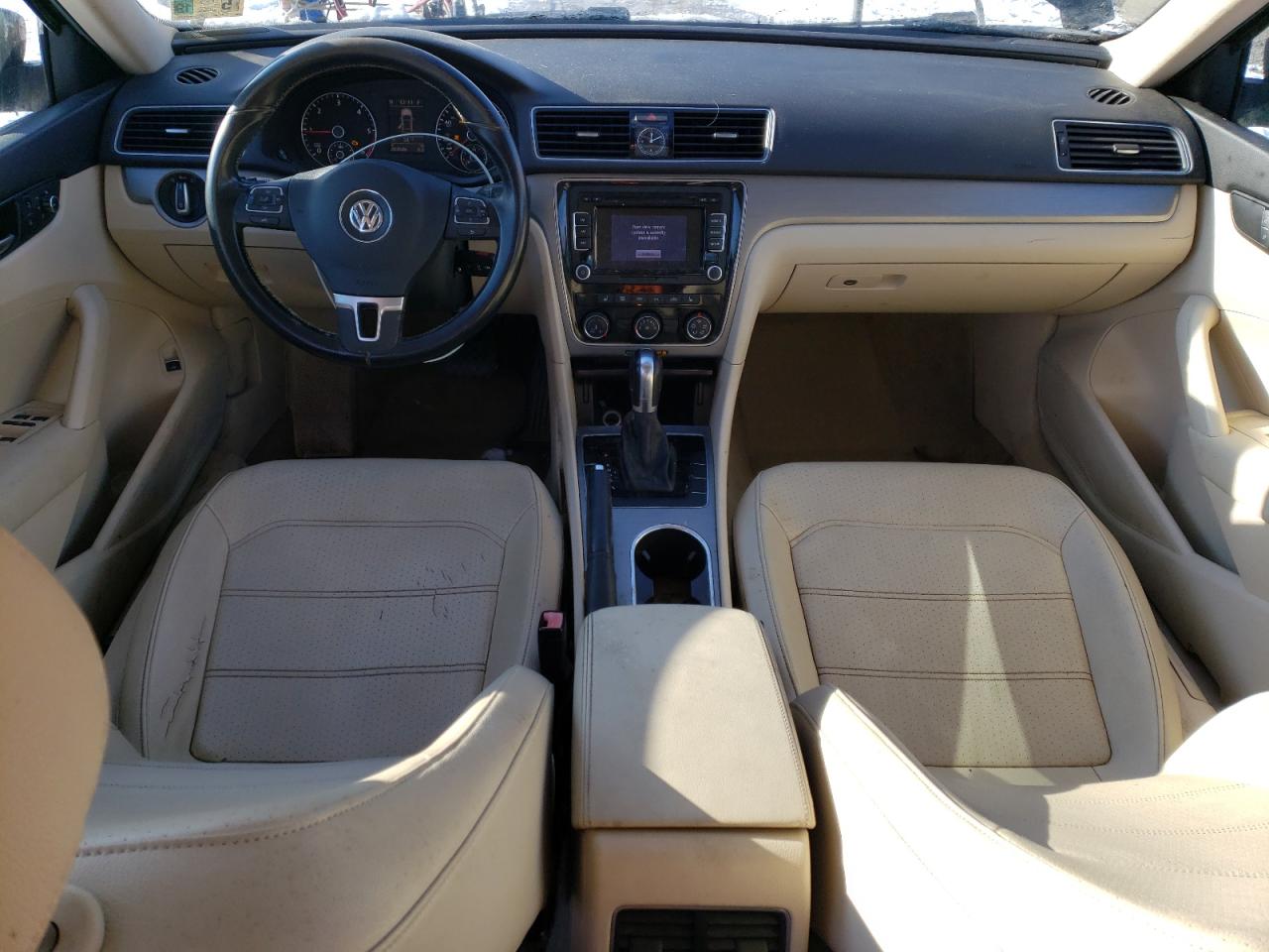 VIN 1VWBN7A30EC024653 2014 VOLKSWAGEN PASSAT no.8